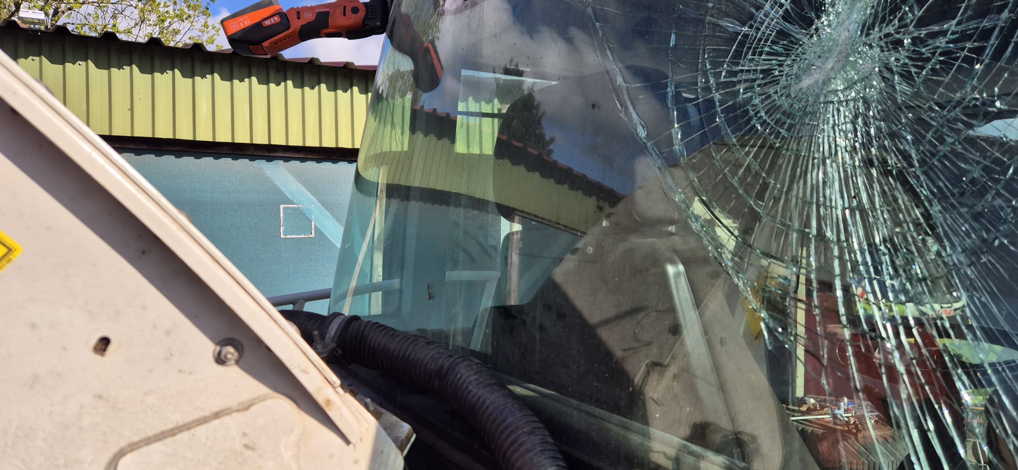 Nahaufnahme eines reparierten Steinschlags.